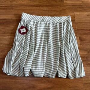 SO Skater Skirt Knee Length White & Gray | Women Size Large